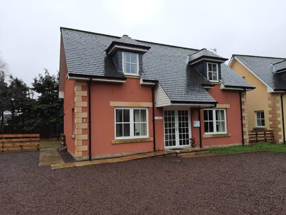 Blairgowrie and Rattray Fir Tree Cottage מראה חיצוני תמונה